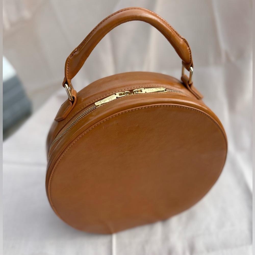 Pink Haley Brand Tan Round Retro Inspired Purse